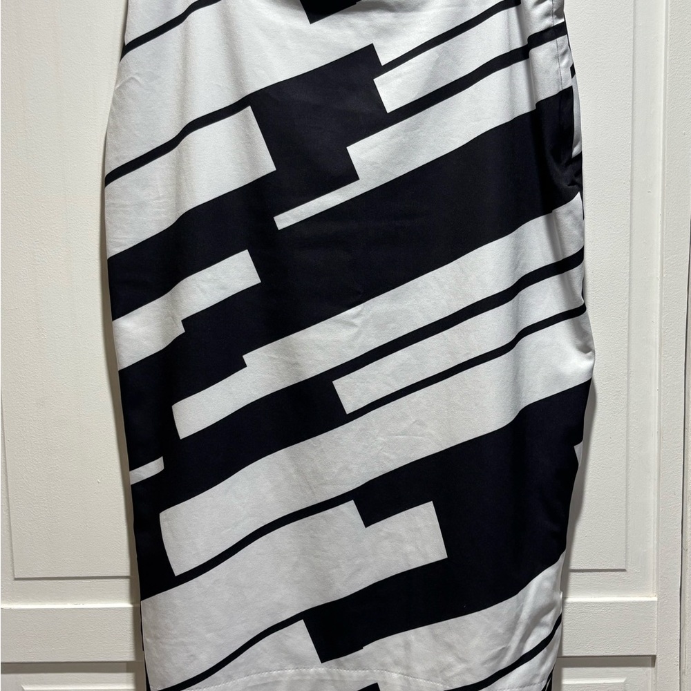 Worthington‎ Black and White Geometric Women's Skirt Size 14